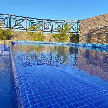 Hotel Suites La Roca Cancún Eksteriør bilde